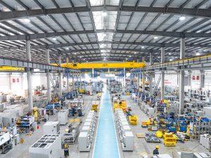 风冷式工业冷冻机组选型指南：适用场景、避坑要点与冠亚方案解析